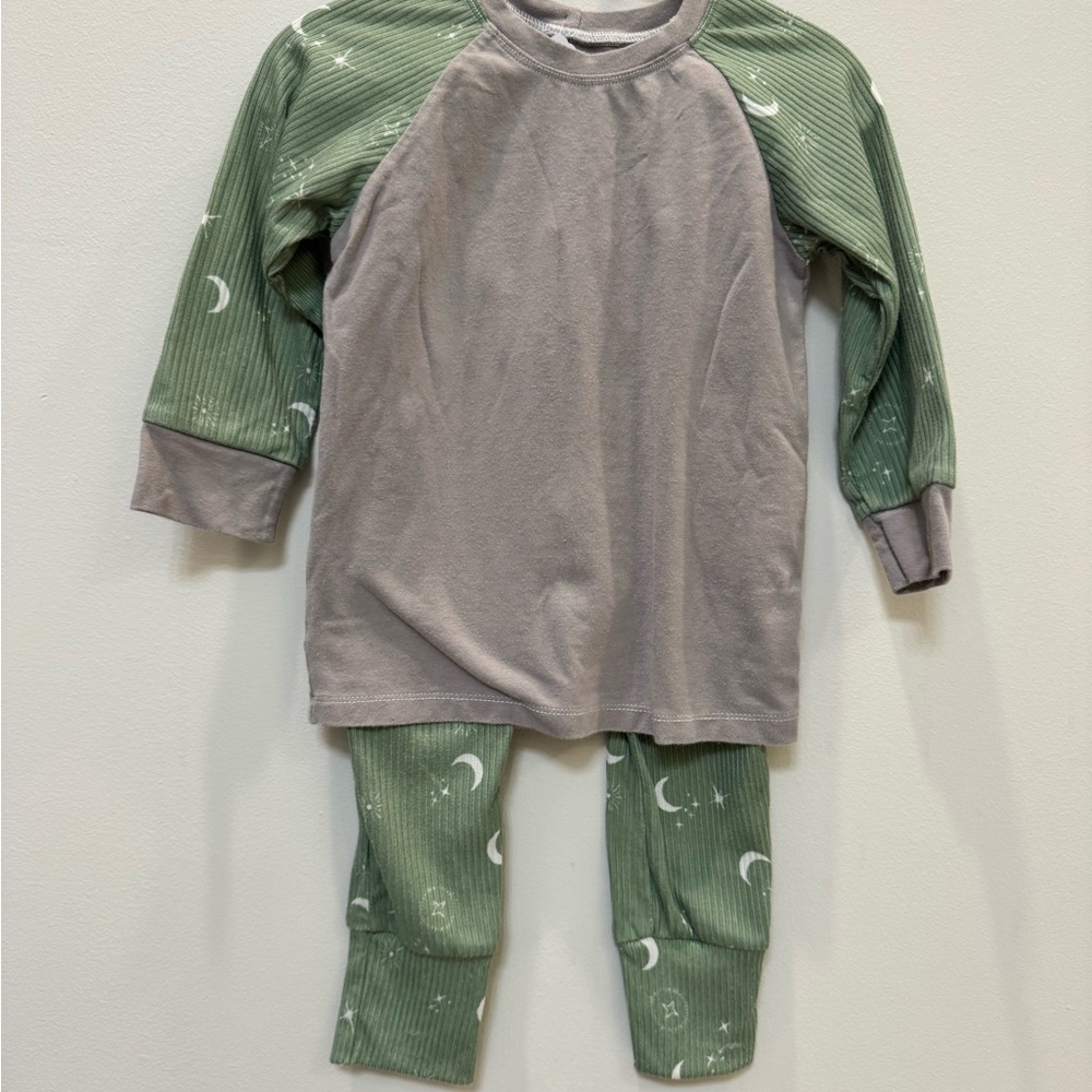 Moonlit Dreams Kids Pajama Set in Green and Gray